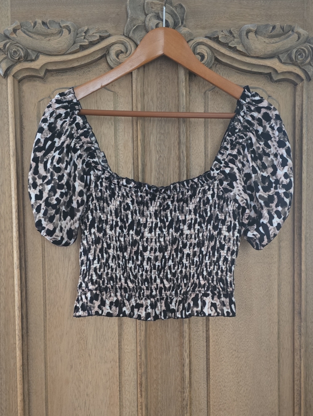 Red Carter Black & Cream Smocked Leopard Puff Sleeve Crop Top
